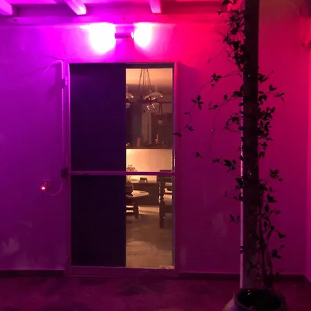 アパート House 50m From Glyfa In Paros - Spacious 2br With Private Garden