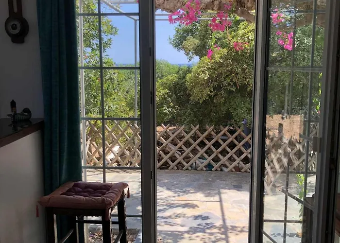 Summer House By The Sea Апартаменты *