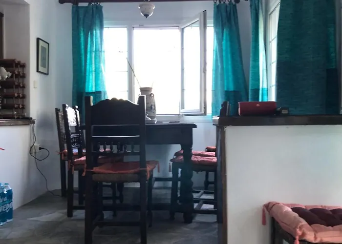 Summer House By The Sea Aspro Chorio