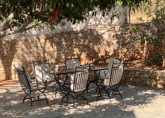 Summer House By The Sea Apartment Aspro Chorio